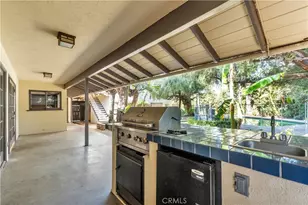 16553 Hartsook, Encino, CA 91436 - Photo 31