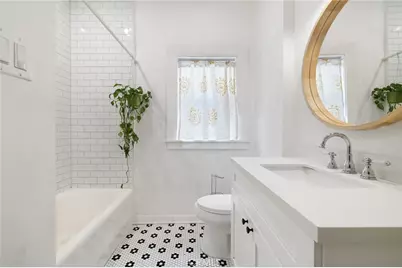 211 S Berendo Street #3, Los Angeles, CA 90004 - Photo 21