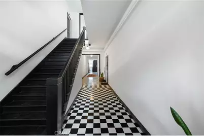 211 S Berendo Street #3, Los Angeles, CA 90004 - Photo 27