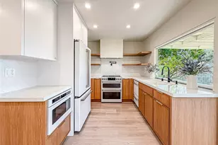 896 Bright Star St, Thousand Oaks, CA 91360 - Photo 13