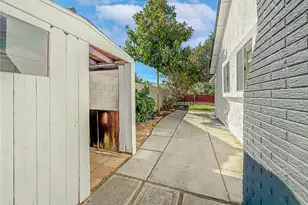 896 Bright Star St, Thousand Oaks, CA 91360 - Photo 33