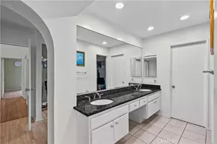 25459 Cariz Dr, Valencia, CA 91355 - Photo 43