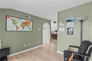 25459 Cariz Dr, Valencia, CA 91355 - Photo 41