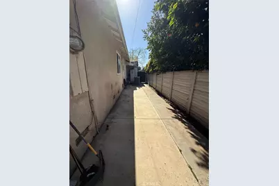 19465 Friar, Tarzana, CA 91335 - Photo 19