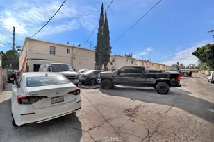 17007 17013 Vanowen, Van Nuys, CA 91406 - Photo 13