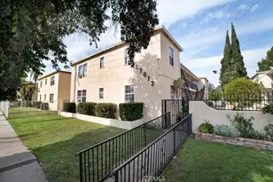 17007 17013 Vanowen, Van Nuys, CA 91406 - Photo 3