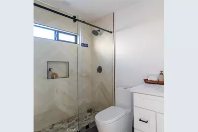 1719 Landis, Burbank, CA 91504 - Photo 29