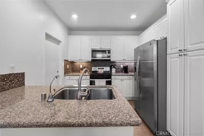 19415 Opal Lane, Saugus, CA 91350 - Photo 9