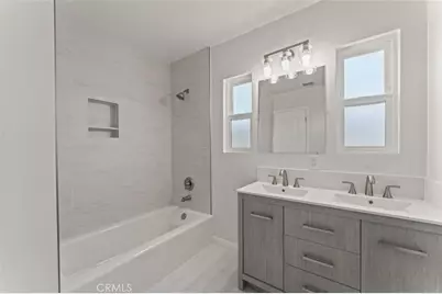 14722 Strathern, Panorama City, CA 91402 - Photo 11