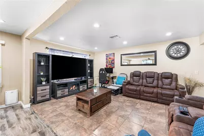 45228 Lorimer, Lancaster, CA 93534 - Photo 7