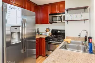 5535 Canoga Ave, Woodland Hills, CA 91367 - Photo 3