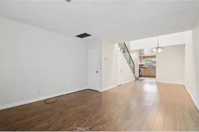 7320 Lennox Avenue #D11, Van Nuys, CA 91405 - Photo 7