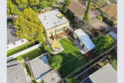 829 N Valley, Burbank, CA 91505 - Photo 53