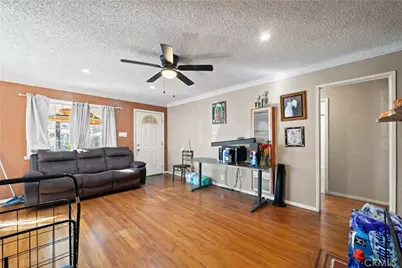 11138 Linden, Lynwood, CA 90262 - Photo 5