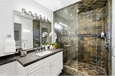 1406 Manzanita, Los Angeles, CA 90027 - Photo 37