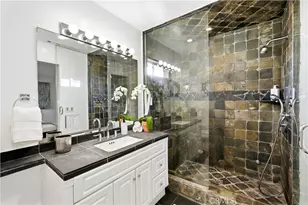 1406 Manzanita, Los Angeles, CA 90027 - Photo 37