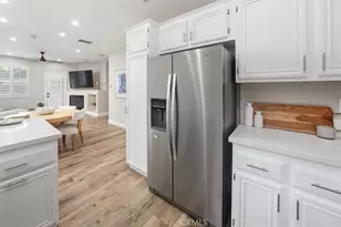 28388 Mayfair, Valencia, CA 91354 - Photo 7