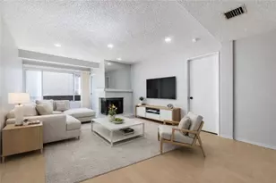 7800 Topanga Canyon, Canoga Park, CA 91304 - Photo 5