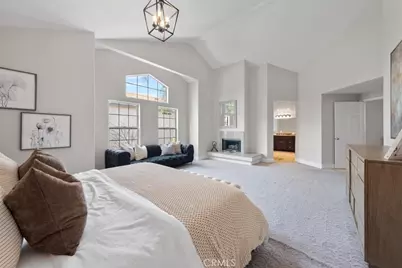 17325 1/2 San Jose, Granada Hills, CA 91344 - Photo 19