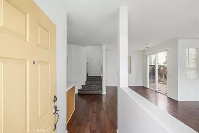 24650 Montevista, Valencia, CA 91354 - Photo 3