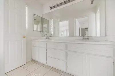 24650 Montevista, Valencia, CA 91354 - Photo 13