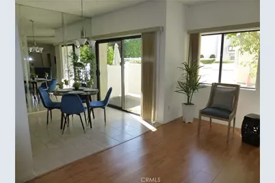 17914 Magnolia Boulevard #127, Encino, CA 91316 - Photo 5