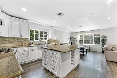 11962 Salem Drive, Granada Hills, CA 91344 - Photo 17