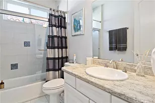 15102 Greenleaf St, Sherman Oaks, CA 91403 - Photo 9