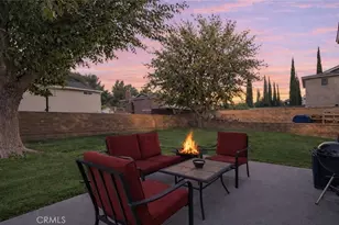 28975 Lotusgarden Dr, Canyon Country, CA 91387 - Photo 45