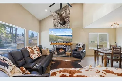 28975 Lotusgarden Dr, Canyon Country, CA 91387 - Photo 3