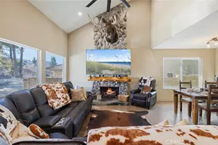 28975 Lotusgarden Dr, Canyon Country, CA 91387 - Photo 3