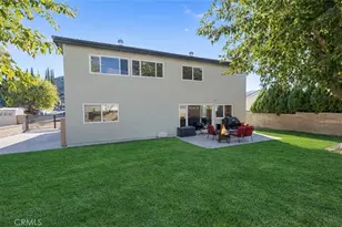 28975 Lotusgarden Dr, Canyon Country, CA 91387 - Photo 37