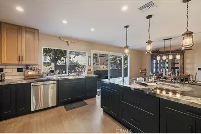 28975 Lotusgarden Dr, Canyon Country, CA 91387 - Photo 11