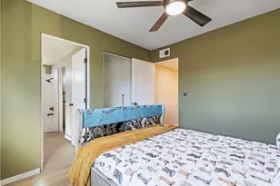 28975 Lotusgarden Dr, Canyon Country, CA 91387 - Photo 33