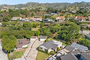 2324 Harold Cir, Burbank, CA 91504 - Photo 21