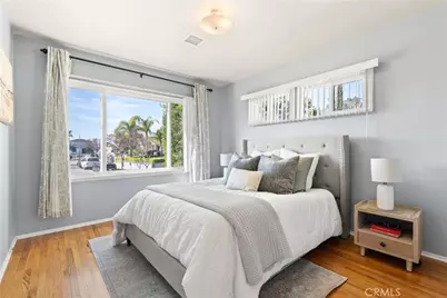 2324 Harold Circle, Burbank, CA 91504 - Photo 13