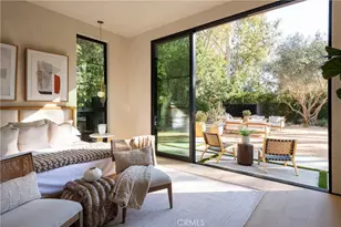 23340 Collins, Woodland Hills, CA 91367 - Photo 27