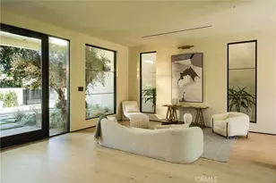 23340 Collins, Woodland Hills, CA 91367 - Photo 13