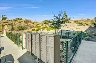 12820 N Watt Ln, Sylmar, CA 91342 - Photo 27