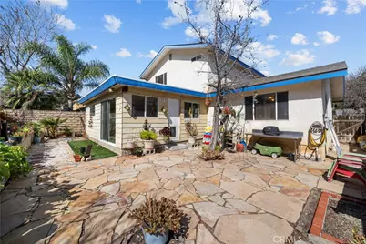 30602 San Martinez, Val Verde, CA 91384 - Photo 31