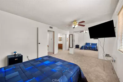 30602 San Martinez, Val Verde, CA 91384 - Photo 21
