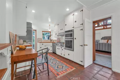 1321 W Valleyheart Drive, Burbank, CA 91506 - Photo 13