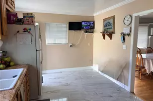 2656 Cimarron St, Los Angeles, CA 90018 - Photo 13