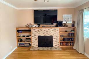 2656 Cimarron St, Los Angeles, CA 90018 - Photo 17