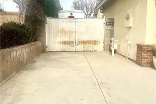 41075 Riverock Ln, Palmdale, CA 93551 - Photo 5