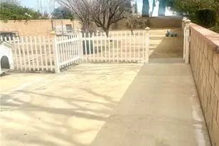 41075 Riverock Ln, Palmdale, CA 93551 - Photo 3