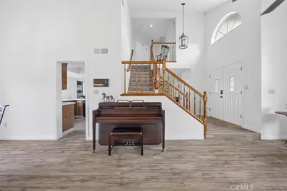 601 Las Arenas Court, Bakersfield, CA 93314 - Photo 7