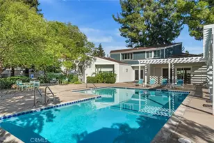 10056 Melinda Way, Northridge, CA 91325 - Photo 35