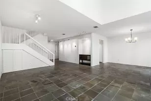 10056 Melinda Way, Northridge, CA 91325 - Photo 9