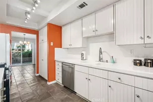 10056 Melinda Way, Northridge, CA 91325 - Photo 13